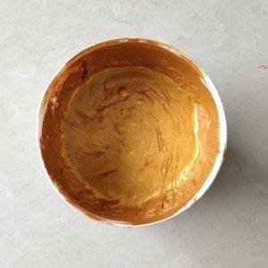 अच्छी कीमत सटीक वस्त्र मुद्रण तकनीकों के लिए विशेष स्वर्ण कपड़े मुद्रण स्याही ऑनलाइन