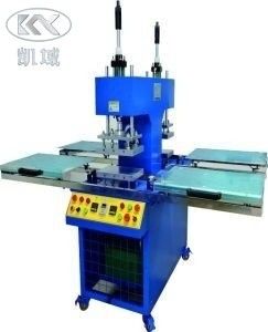 अच्छी कीमत कपड़ा लेबल के लिए औद्योगिक 3 डी सिलिकॉन शर्ट एम्बॉसिंग मशीन ऑनलाइन