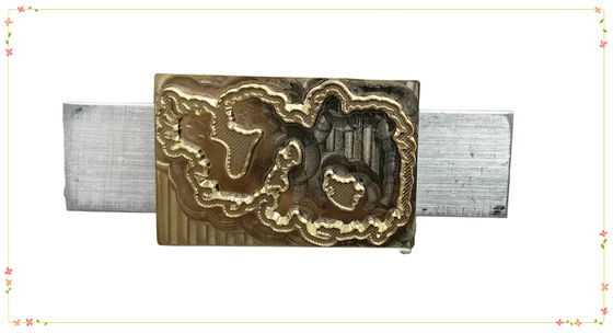 अच्छी कीमत कपड़ा ब्रांडिंग के लिए पेशेवर ग्रेड सिलिकॉन रबर मोल्ड एम्बोसिंग स्याही स्टैम्प ऑनलाइन